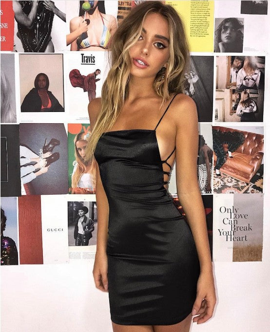2019 AliExpress wish hot sale foreign trade Europe and the United States nightclub sexy lace-up halter sling bag hip tight dress