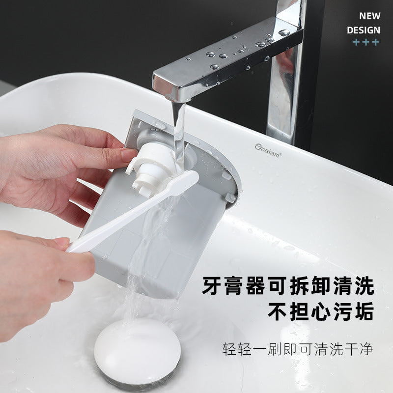 Toothbrush holder