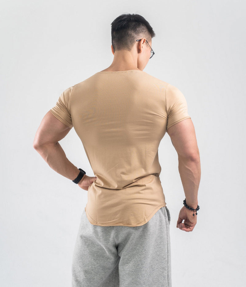 Sports t-shirt men's short-sleeved loose European and American t-shirt curved hem fitness trend running quick-drying breathable top