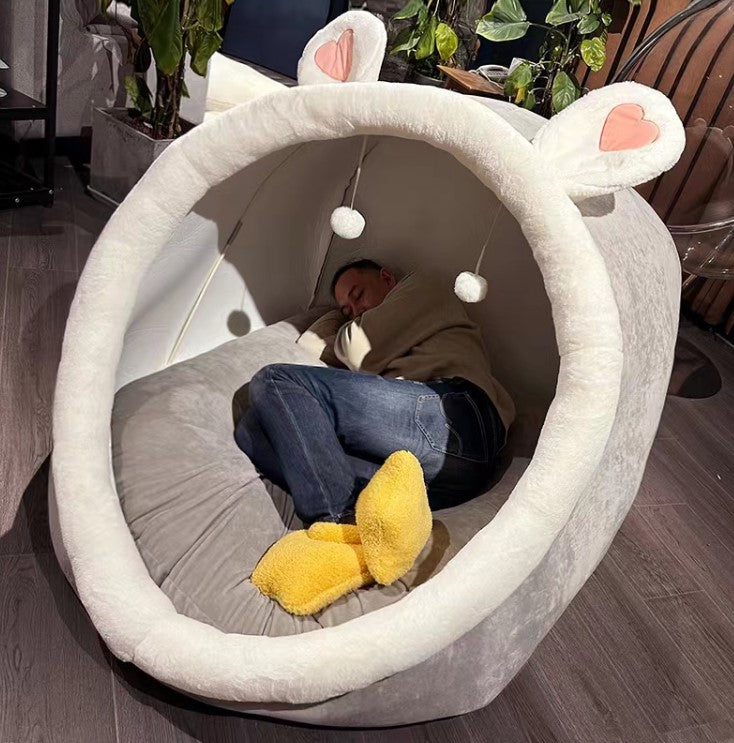 Dog kennel, cat kennel, pet kennel, seat cushion, cute shape, semi-closed winter, warm four seasons supplies, large, medium and small cats