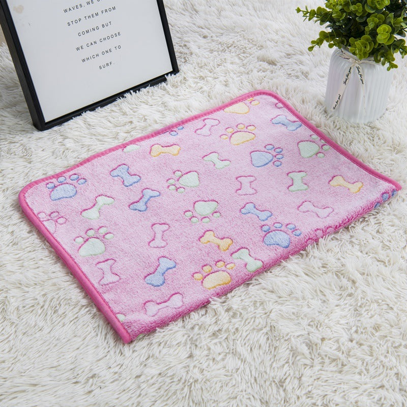Wholesale pet blanket four seasons universal blanket warm flannel paw print blanket cat dog blanket dog seat cushion
