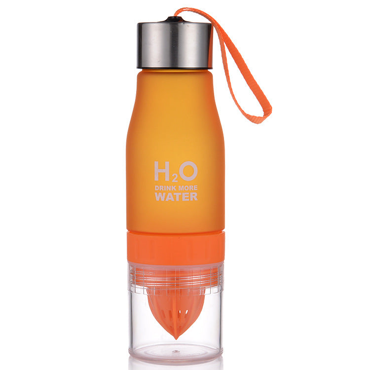 Xmas Gift 650ml Infuser Water Bottle plastic Fruit infusion Kids Drink Outdoor Sports bottle Juice lemon Portable Kettle