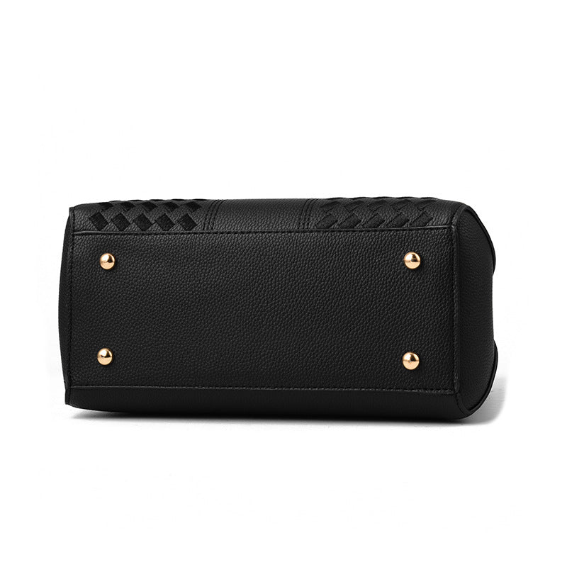 Bag women 2021 European and American fashion handbags trendy middle-aged embroidered thread one-shoulder messenger bag handbag