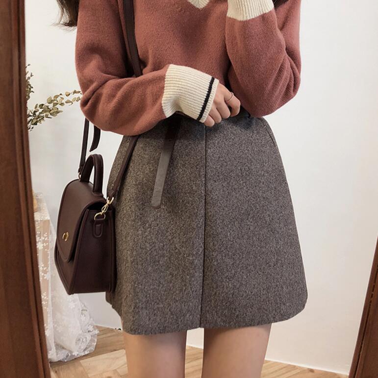 2018 autumn and winter new Korean women's high waist short skirt woolen skirt A-line skirt (with belt)