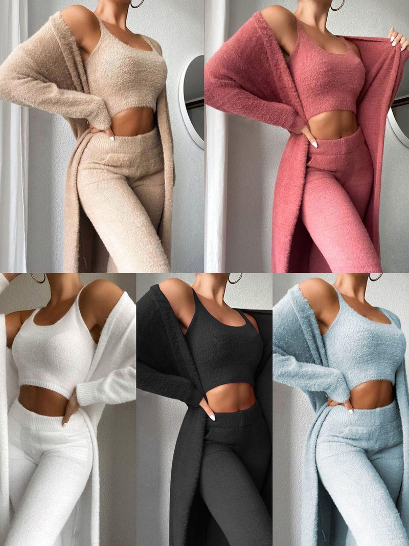 Real shots in stock! 2020 European and American new sexy V-neck plush short vest and trousers three-piece set for women