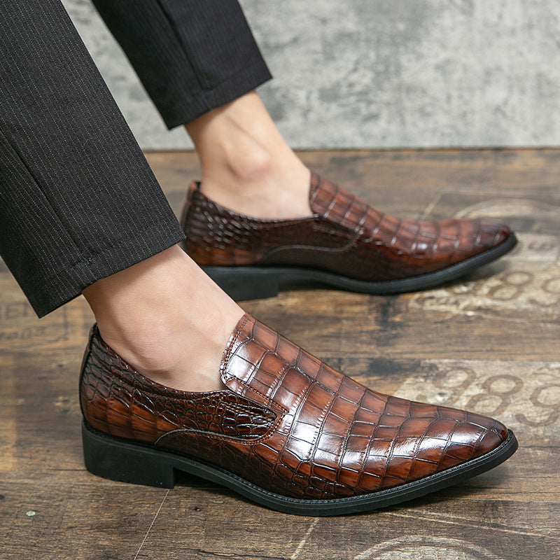 Amazon men's leather shoes retro British style European and American men's nightclub pointed leather shoes men's toe leather shoes