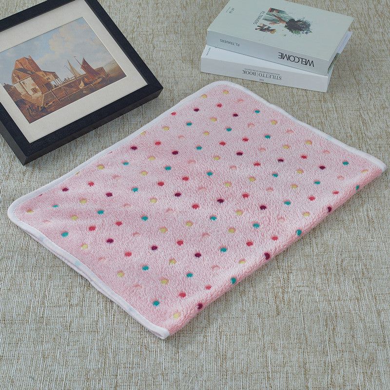Wholesale pet blanket four seasons universal blanket warm flannel paw print blanket cat dog blanket dog seat cushion
