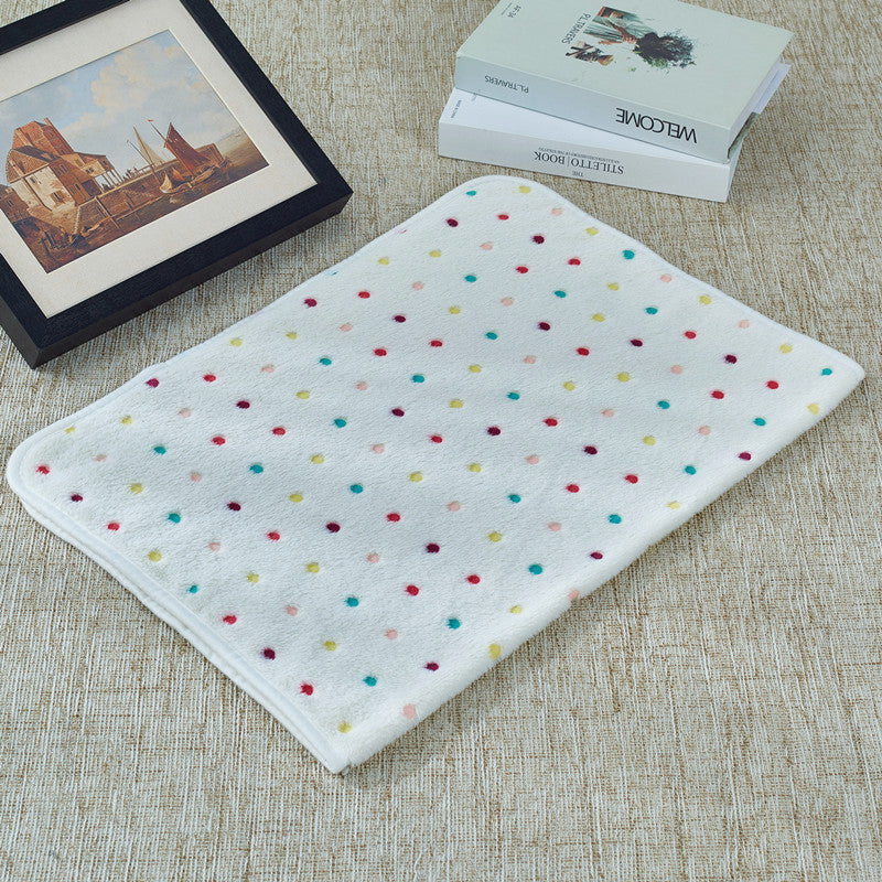 Wholesale pet blanket four seasons universal blanket warm flannel paw print blanket cat dog blanket dog seat cushion