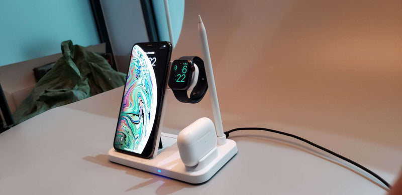 Source Factory Wholesale Amazon E-commerce Hot Sale 4-in-1 Wireless Charger Multi-function Charger Explosive Style