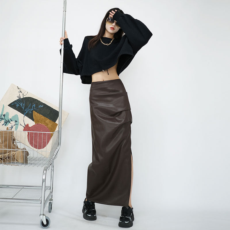 Real shot of autumn high-waist pleated slit hip-covering slimming A-line medium-length half-length leather skirt for women extended version