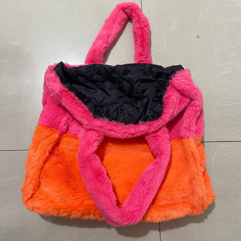 2021 winter bag new fashion hand-carrying plush bag casual one-shoulder hand-held oblique cross armpit hairy women's bag