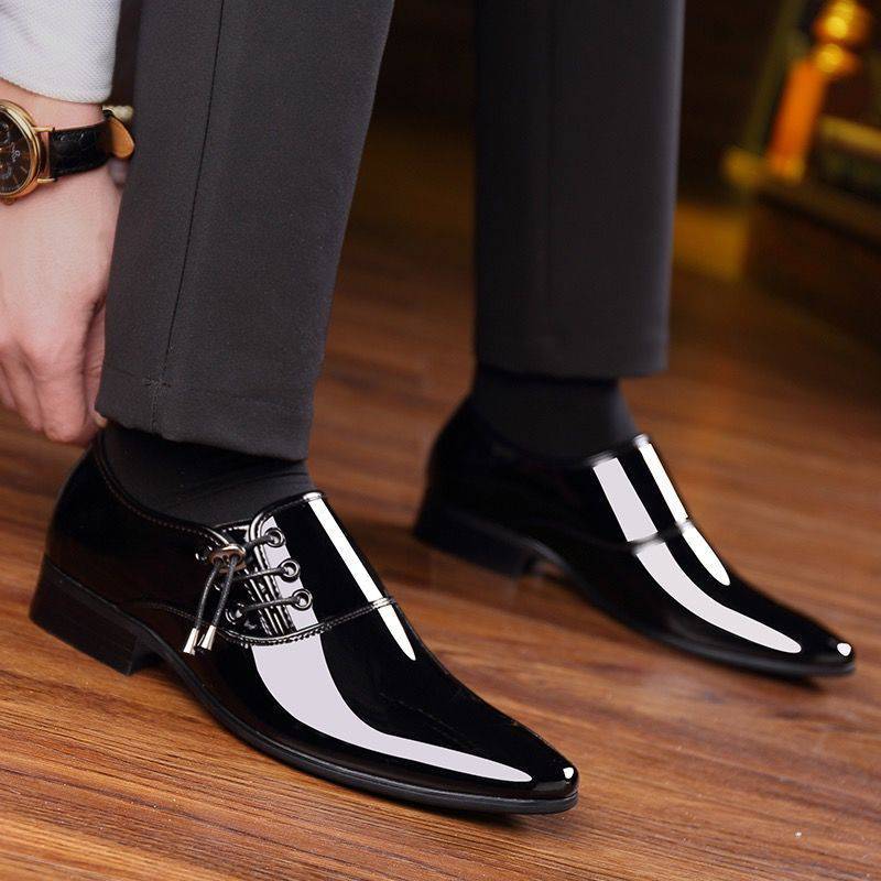 Men's leather shoes business formal shoes spring British Korean style casual bright paint leather shoes youth work trendy leather shoes