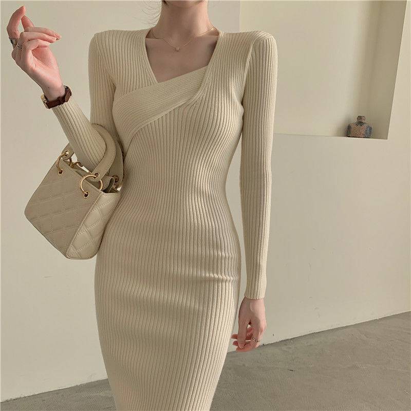 Knitted dress, French style, retro with coat, long skirt, feminine, sexy, tight-fitting bag, knitting on the hip