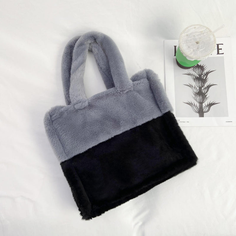 2021 winter bag new fashion hand-carrying plush bag casual one-shoulder hand-held oblique cross armpit hairy women's bag
