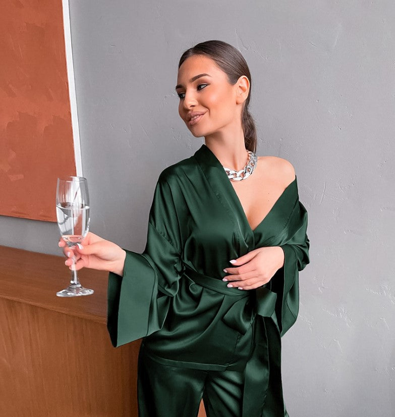 European and American foreign trade sexy lingerie, women's nightgown, sexy home pajamas, stretch satin top and pants two-piece set