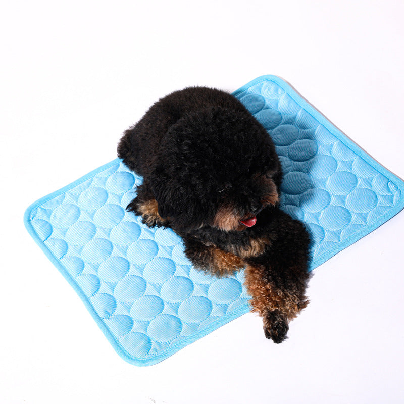 Clearance pet ice mat summer pet mat pet ice silk mat cat mat dog ice mat pet cooling mat wholesale