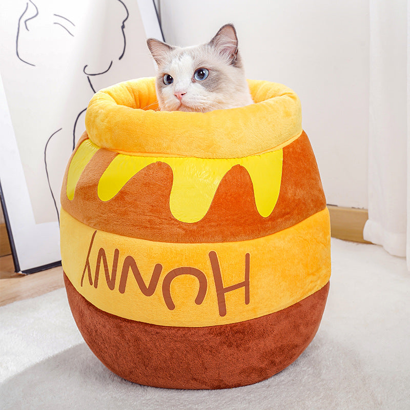 Tedora pet nest, bee-filled Winnie the panda nest, dog house, semi-enclosed autumn and winter cat bed, cat supplies